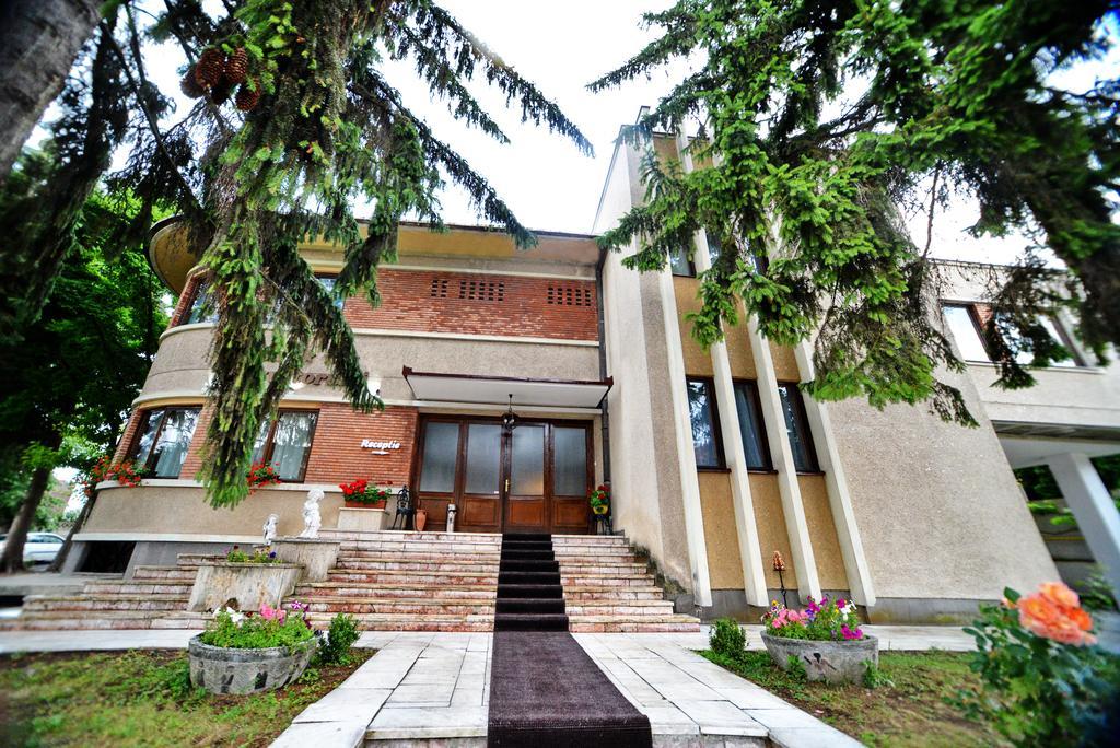 Casa Negustorului Hotel Deva Exterior foto