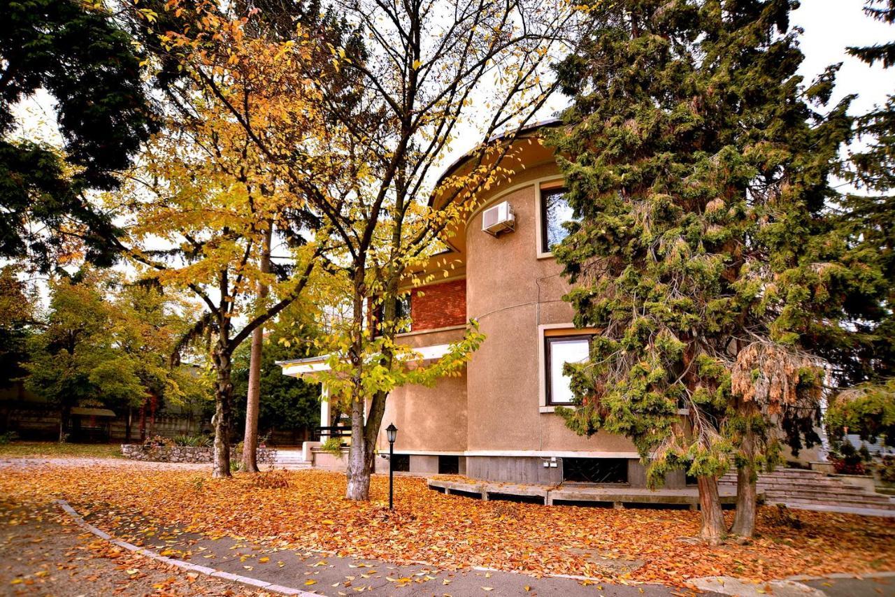 Casa Negustorului Hotel Deva Exterior foto